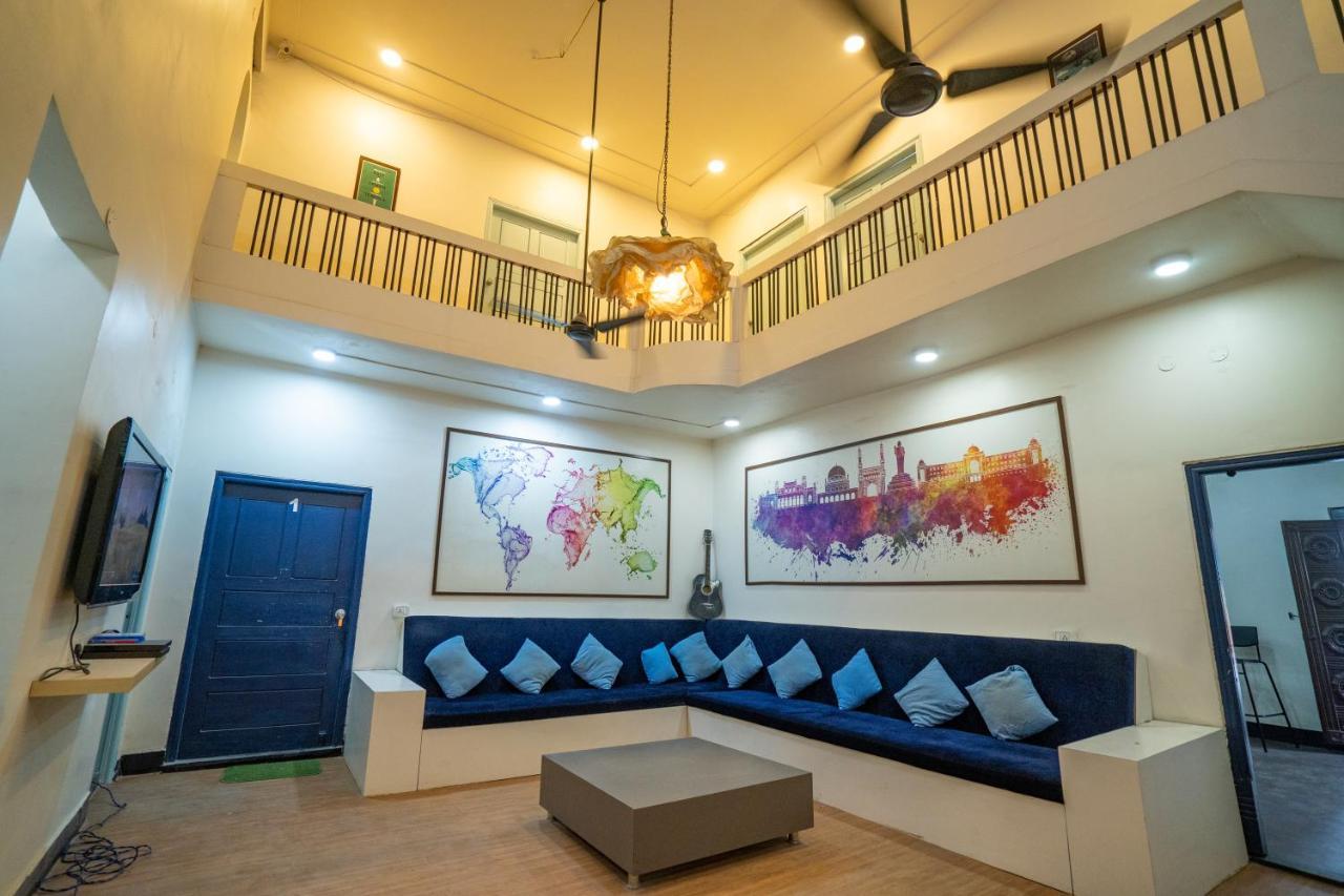 Slackpackr Hyderabad Exterior photo