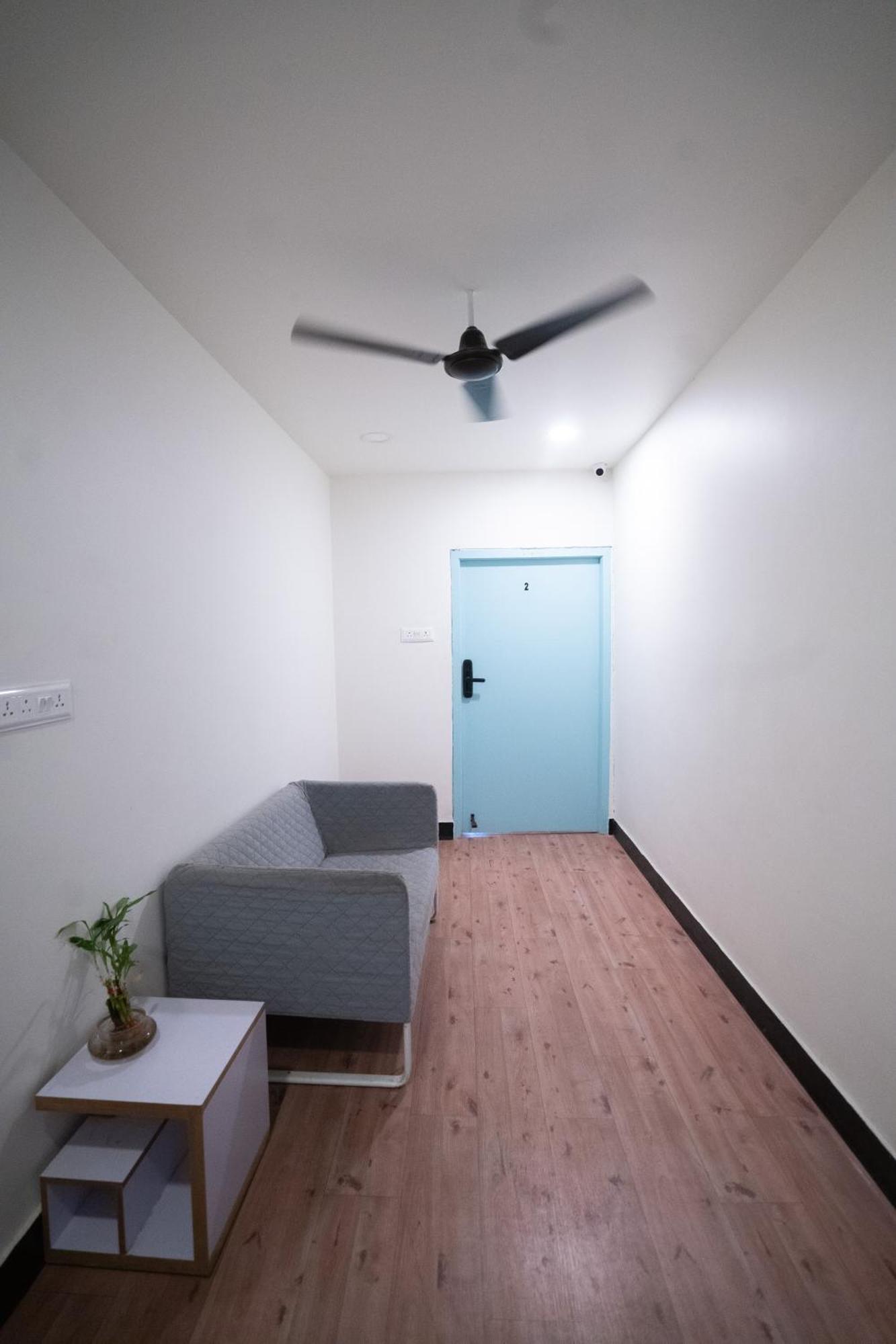 Slackpackr Hyderabad Exterior photo